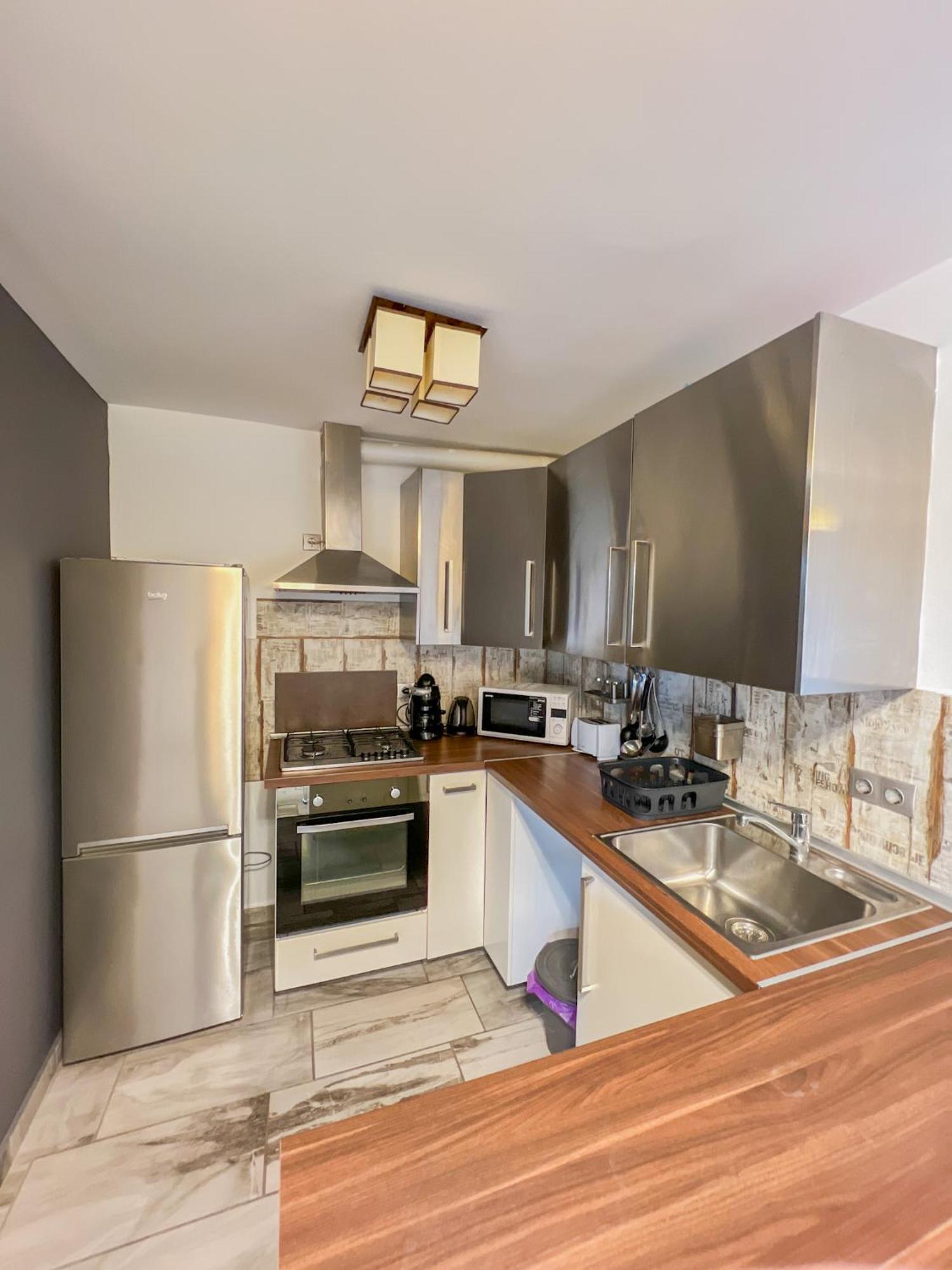 Mihi Apartman Balatonvilágos Zewnętrze zdjęcie